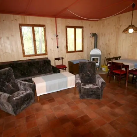 Vakantiehuis S Terasou 60m Od Vody *