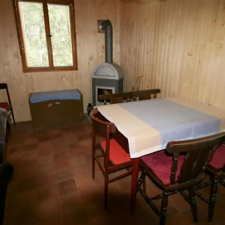 Vakantiehuis S Terasou 60m Od Vody Vrcovice